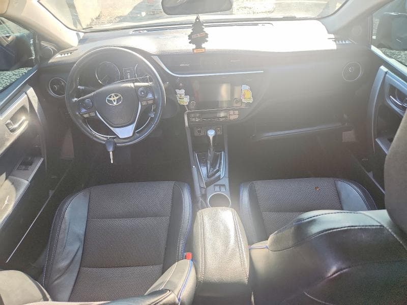 2017 TOYOTA COROLLA SE 8