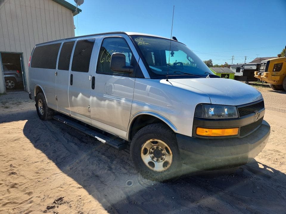 2021 CHEVROLET EXPRESS G3500 LS 4
