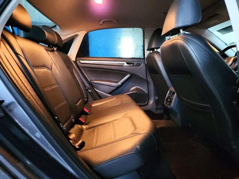 2017 VOLKSWAGEN PASSAT SE 10