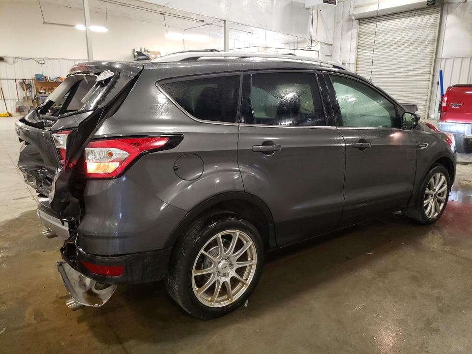 2018 FORD ESCAPE TITANIUM 3