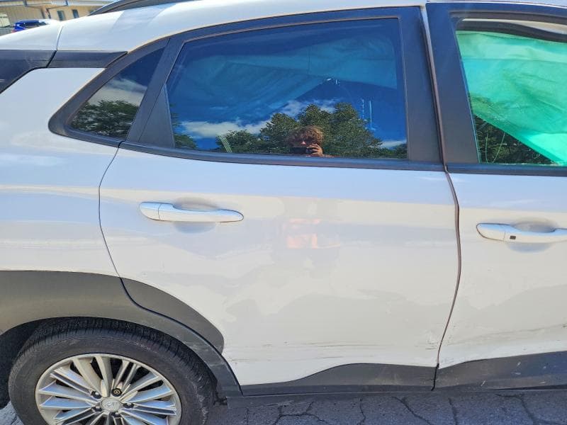 2020 HYUNDAI KONA SEL 11