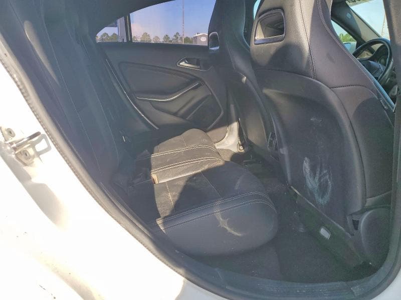 2018 MERCEDES-BENZ CLA 250 10