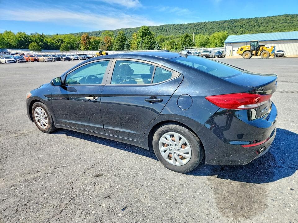 2017 HYUNDAI ELANTRA SE 2