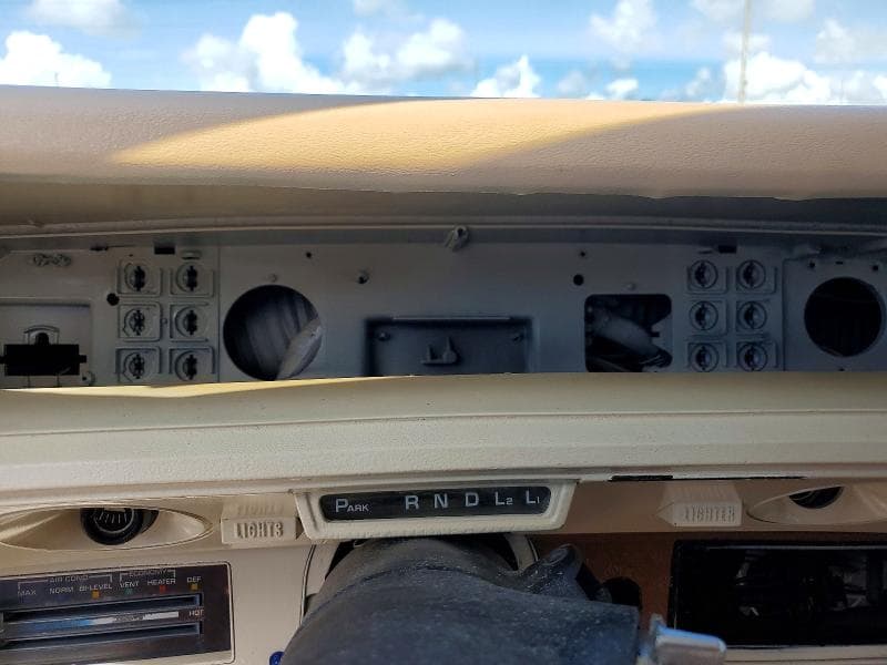 1975 CHEV CAPRICE CLASSIC 9