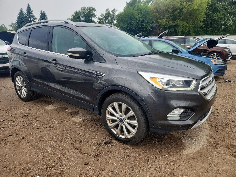 2018 FORD ESCAPE TITANIUM 4