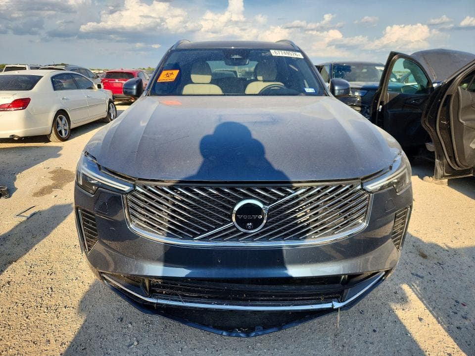 2026 VOLVO XC90 PLUS 5
