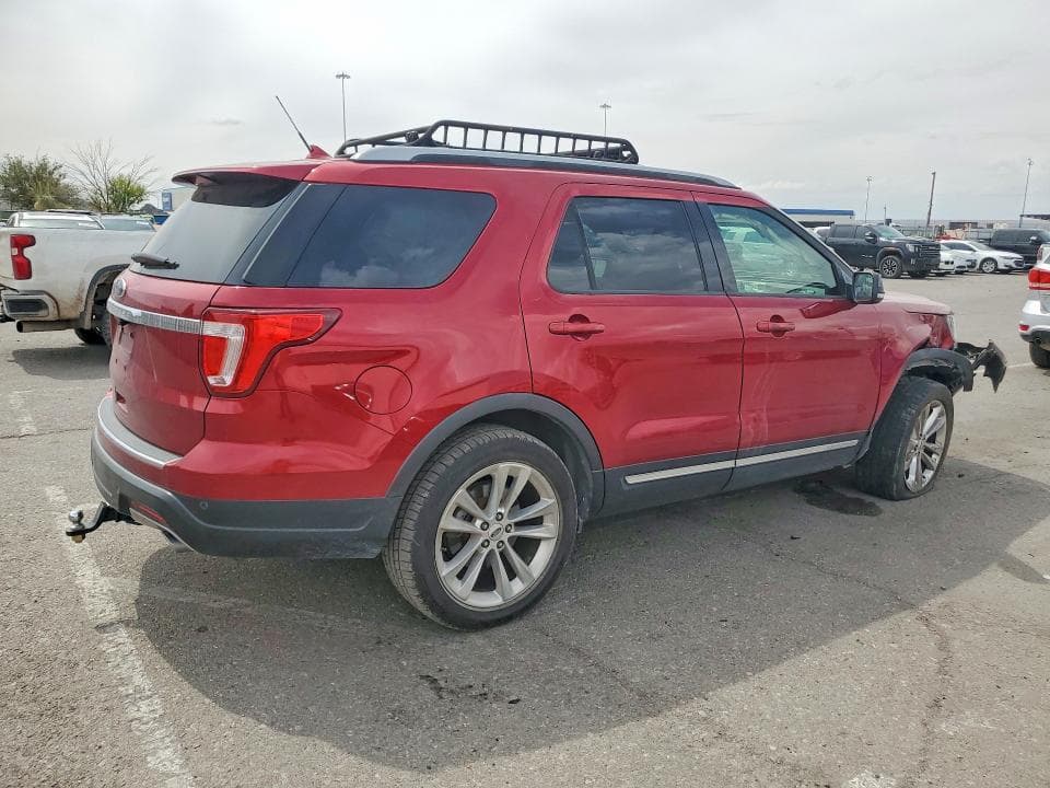 2018 FORD EXPLORER XLT 3