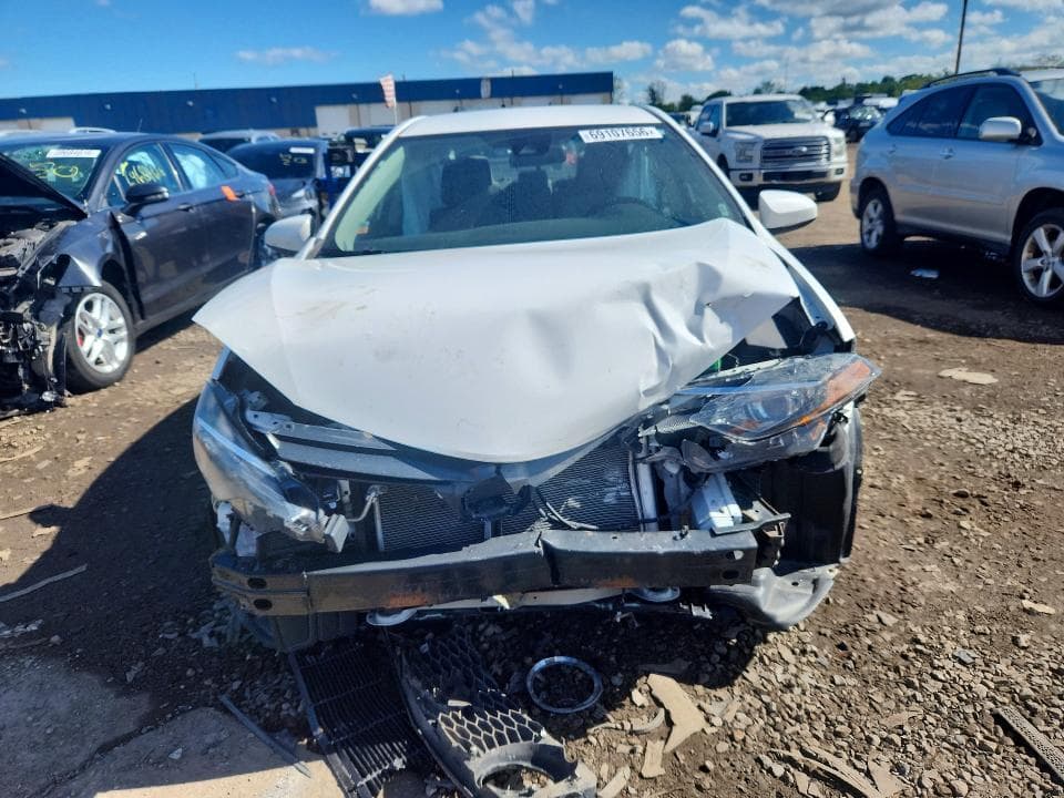 2019 TOYOTA COROLLA LE 5