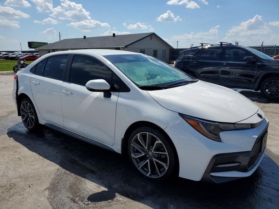 2020 TOYOTA COROLLA SE 4