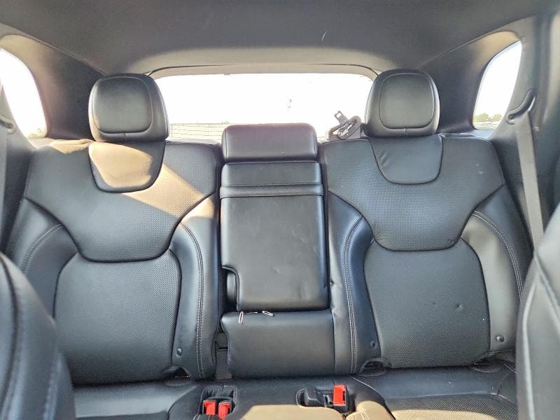2019 JEEP CHEROKEE LIMITED 10