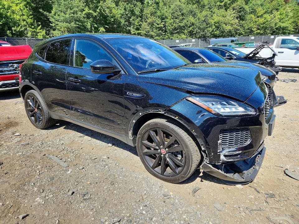2018 JAGUAR E-PACE SE 4