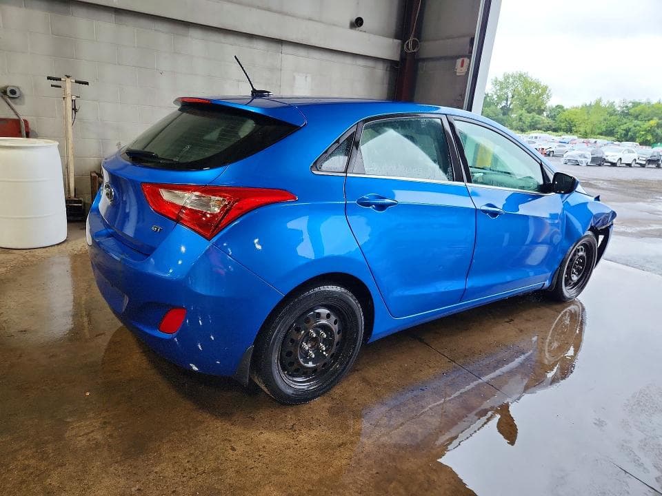 2017 HYUNDAI ELANTRA GT BASE 3