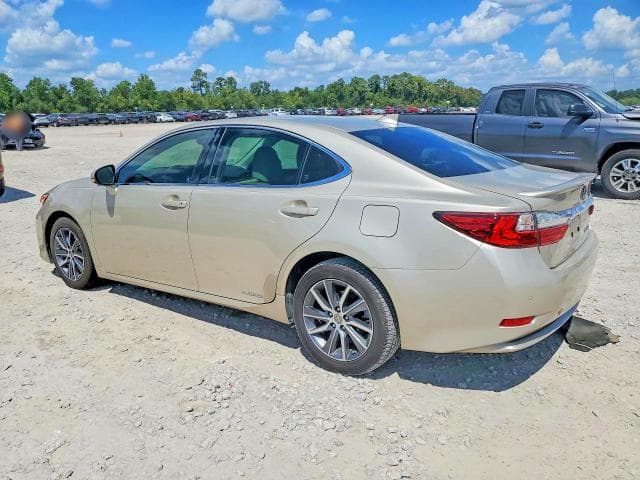 2017 LEXUS ES 300H 2