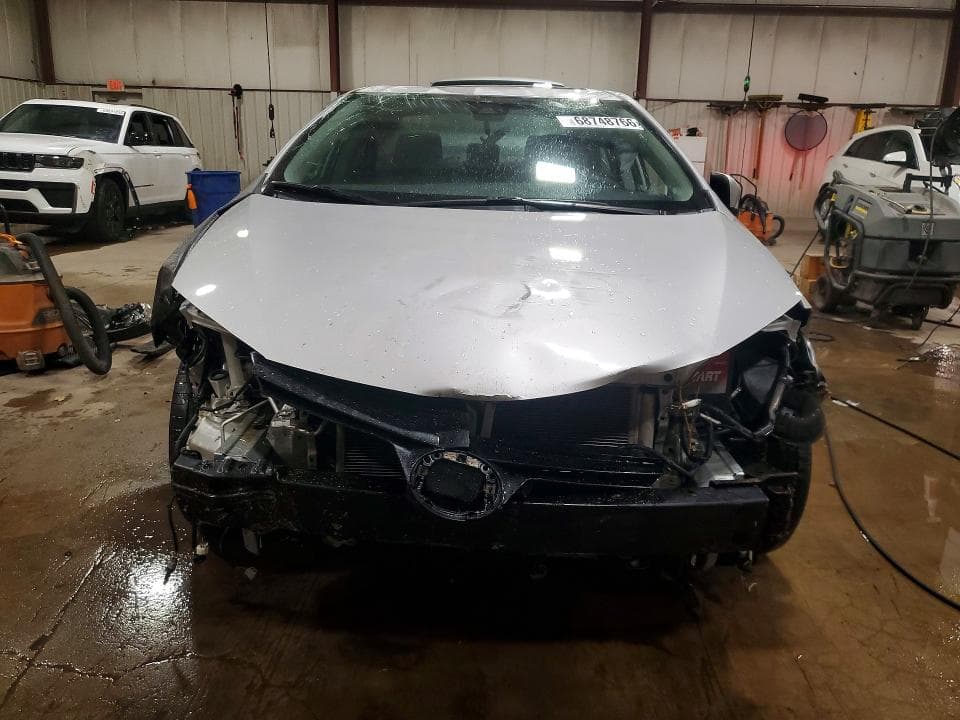2017 TOYOTA COROLLA LE 5