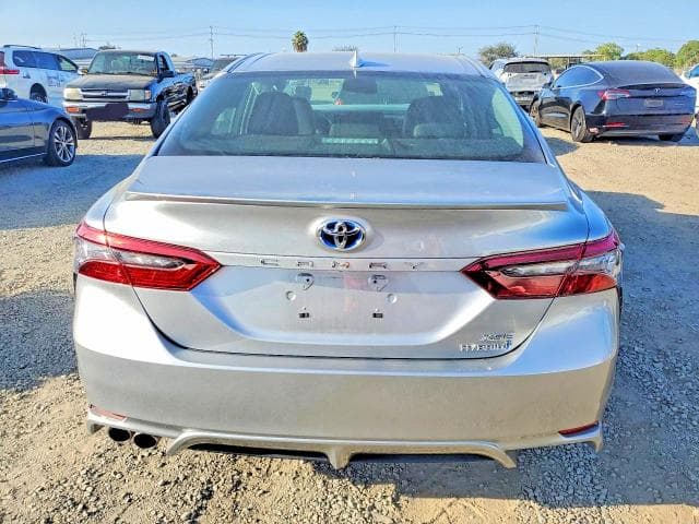 2021 TOYOTA CAMRY XSE 6