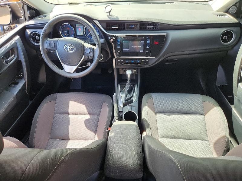 2018 TOYOTA COROLLA LE 8