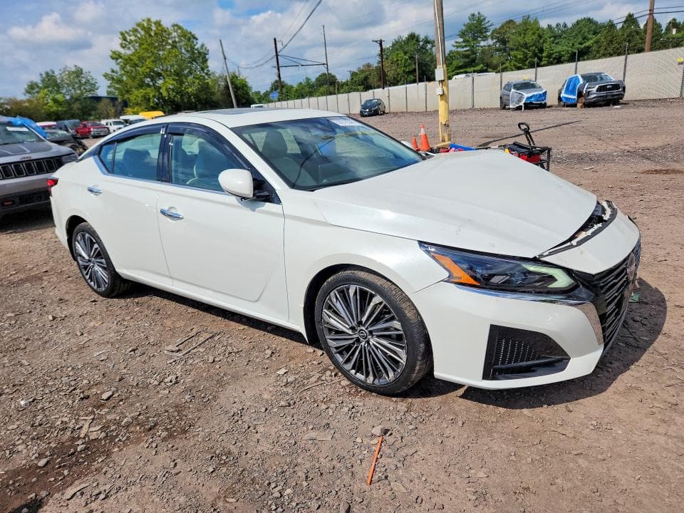 2024 NISSAN ALTIMA SL 4