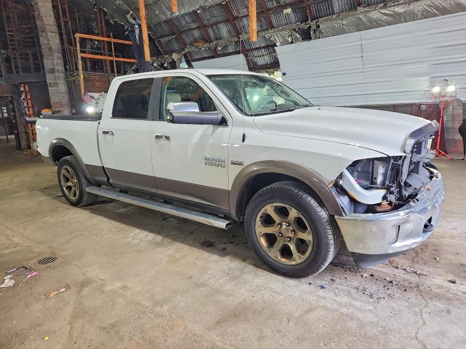2017 RAM 1500 LARAMIE 4