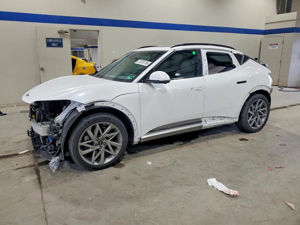 2023 GENESIS GV60 ADVANCED