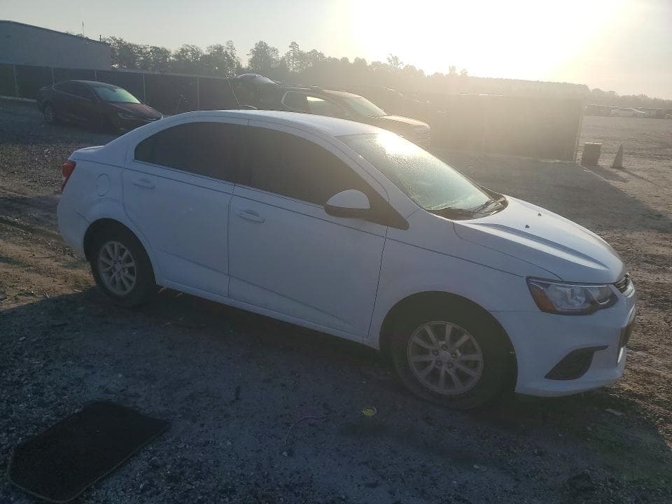 2020 CHEVROLET SONIC LT 4