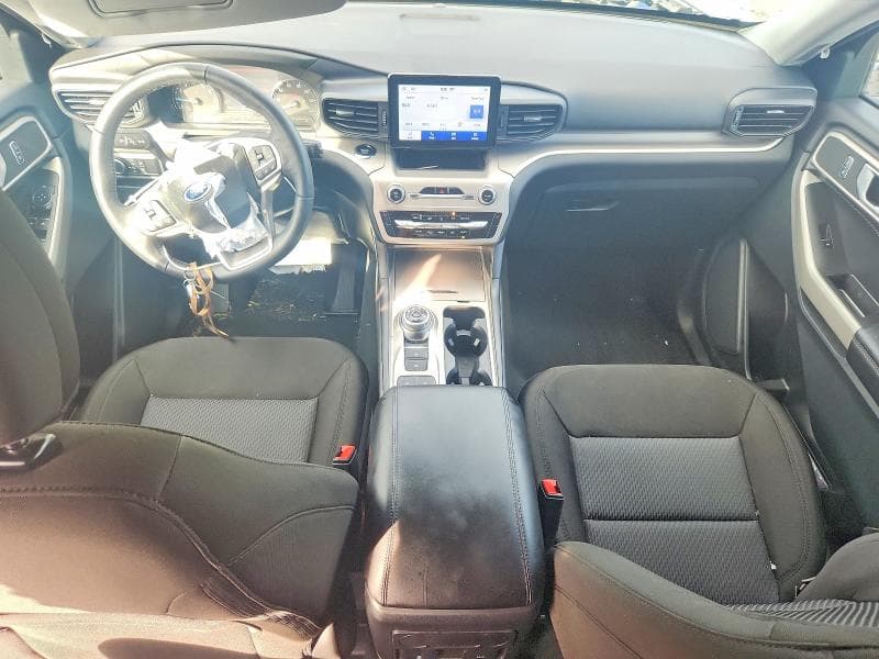 2024 FORD EXPLORER XLT 8