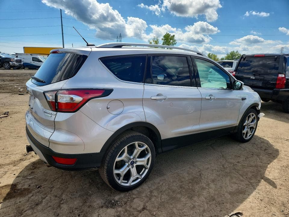 2017 FORD ESCAPE TITANIUM 3