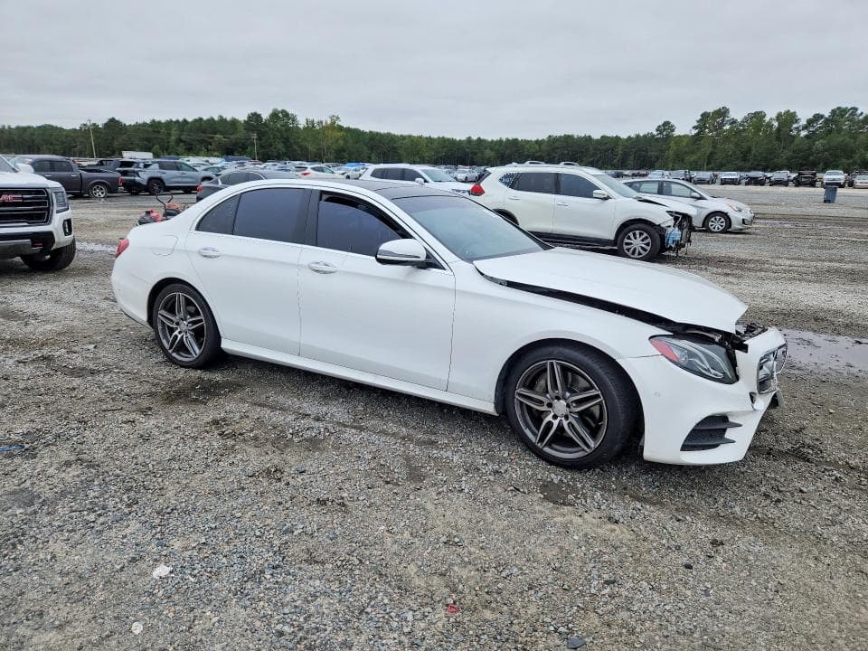 2017 MERCEDES-BENZ E 300 4