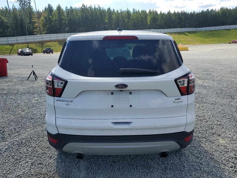 2017 FORD ESCAPE SE 6