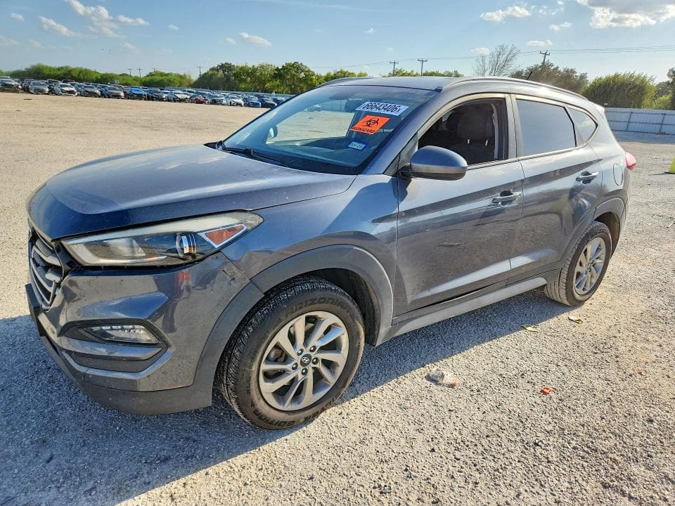 2017 HYUNDAI TUCSON SE - 1