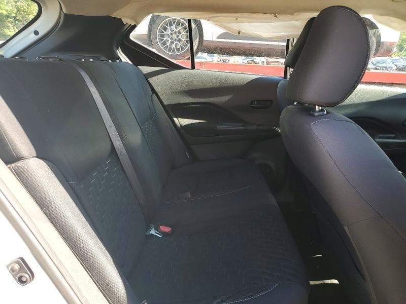 2021 NISSAN KICKS S 10