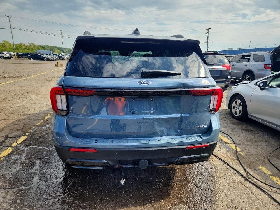 2025 FORD EXPLORER ST-LINE 6