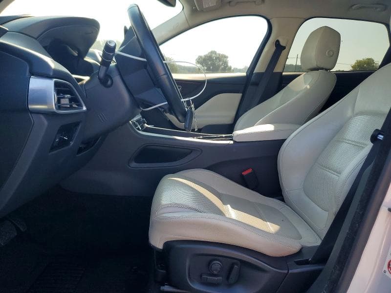2017 JAGUAR F-PACE PRESTIGE 7