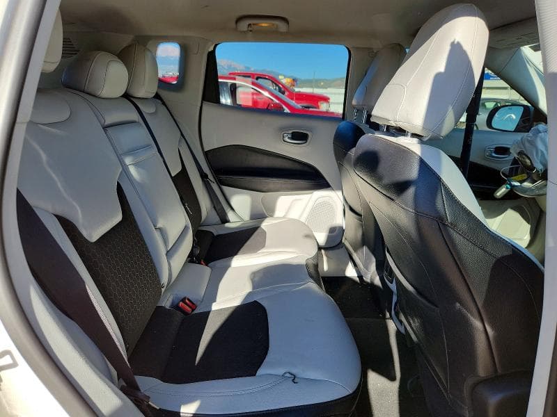 2017 JEEP COMPASS LATITUDE 11
