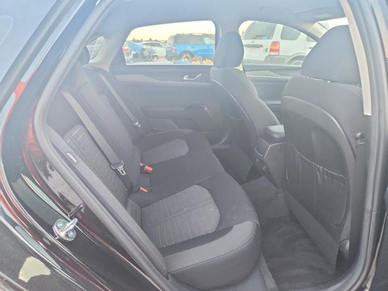 2026 KIA K5 LXS 10