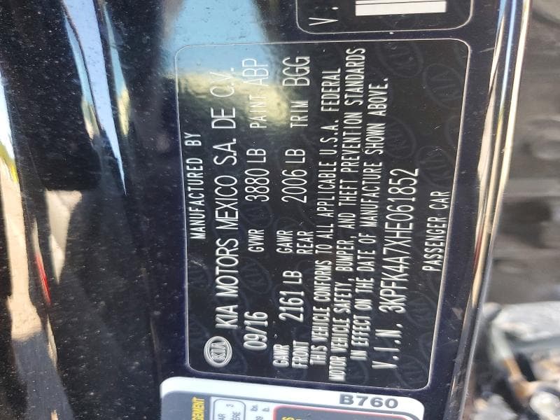 2017 KIA FORTE LX 12