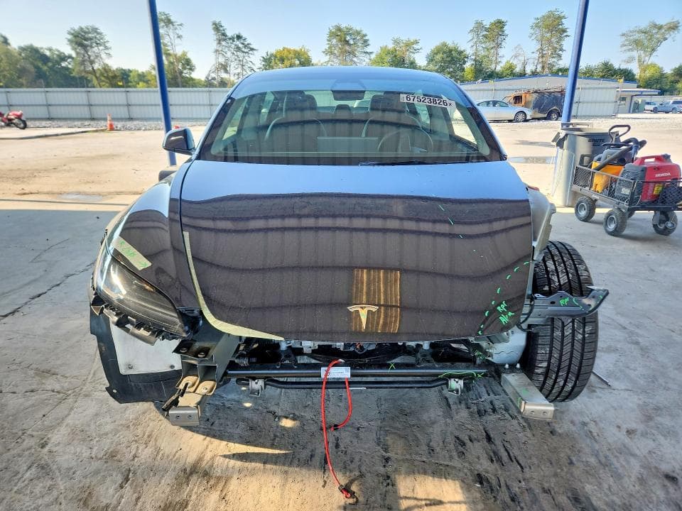 2025 TESLA MODEL 3 5