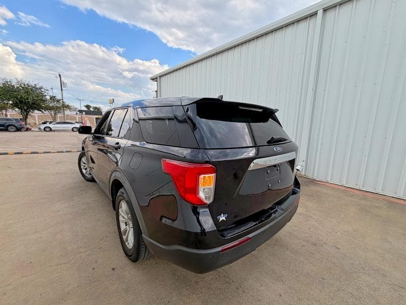 2021 FORD EXPLORER 3