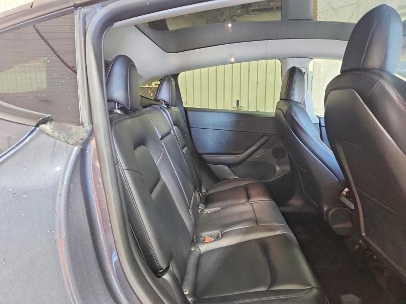2022 TESLA MODEL Y 10