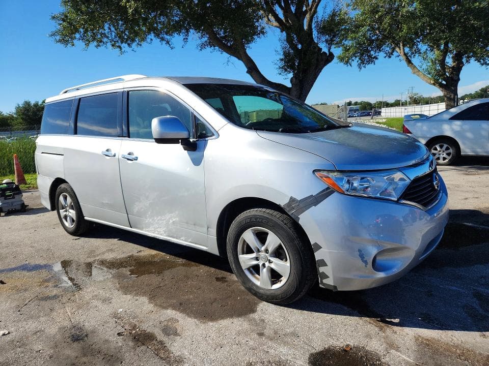 2017 NISSAN QUEST SV 4