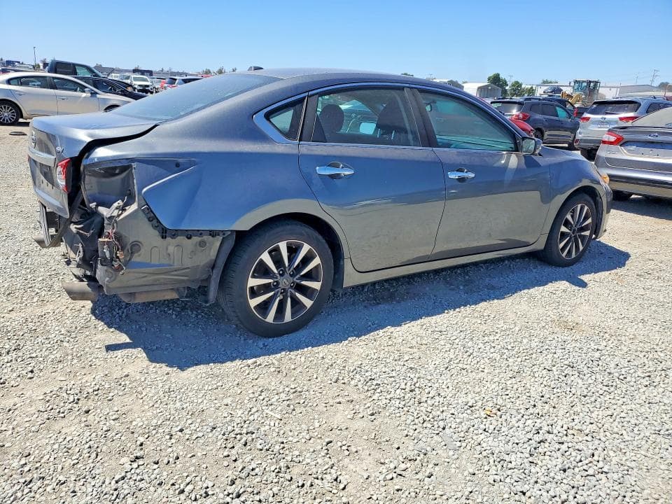 2017 NISSAN ALTIMA 2.5 SV 3