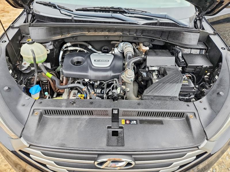 2017 HYUNDAI TUCSON VALUE 11