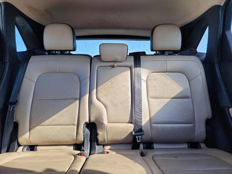 2020 FORD ESCAPE SEL 10