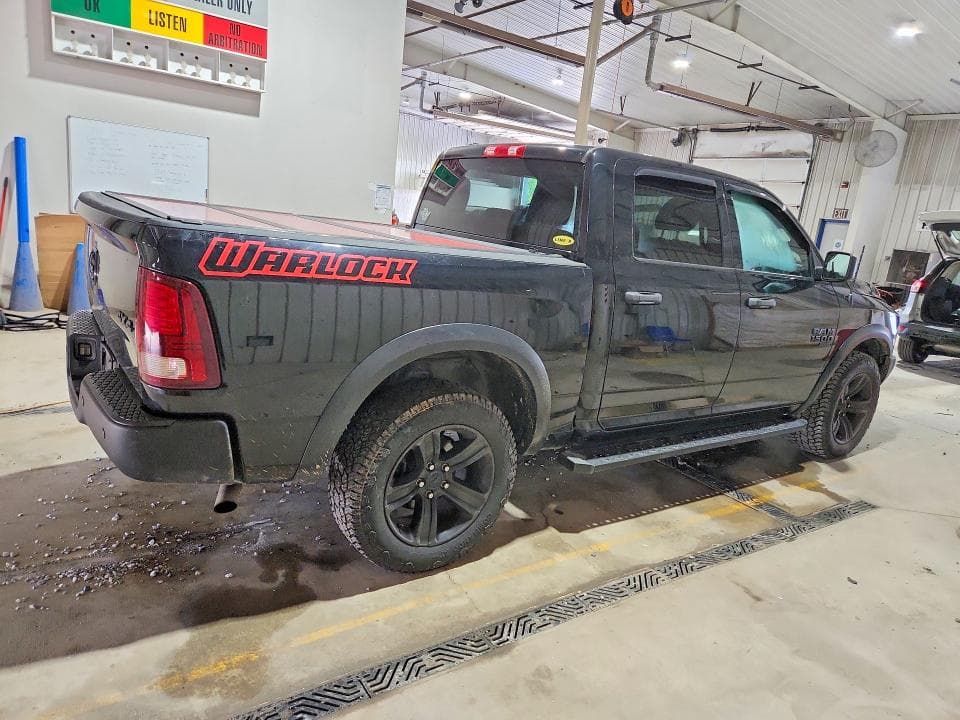 2021 RAM 1500 CLASSIC SLT 3