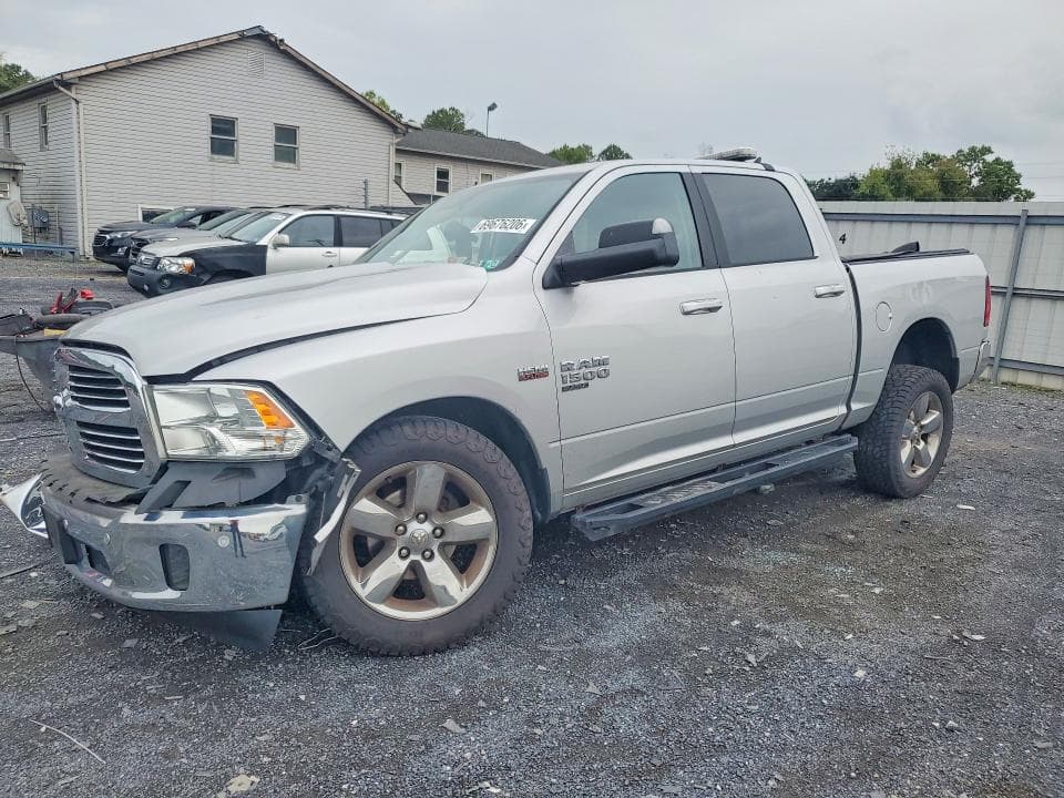 2019 RAM 1500 CLASSIC SLT - 1
