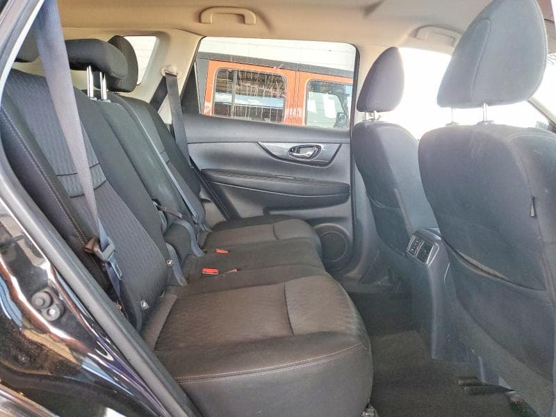 2019 NISSAN ROGUE S 10