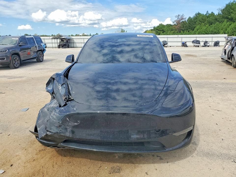 2023 TESLA MODEL Y 5