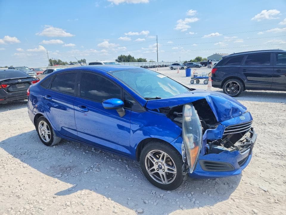 2019 FORD FIESTA SE 4