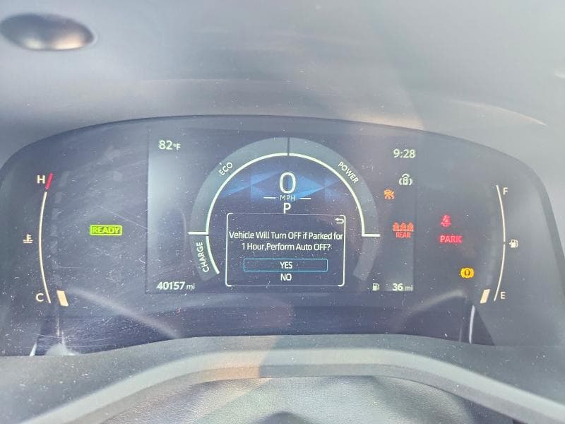 2025 TOYOTA CAMRY SE 9