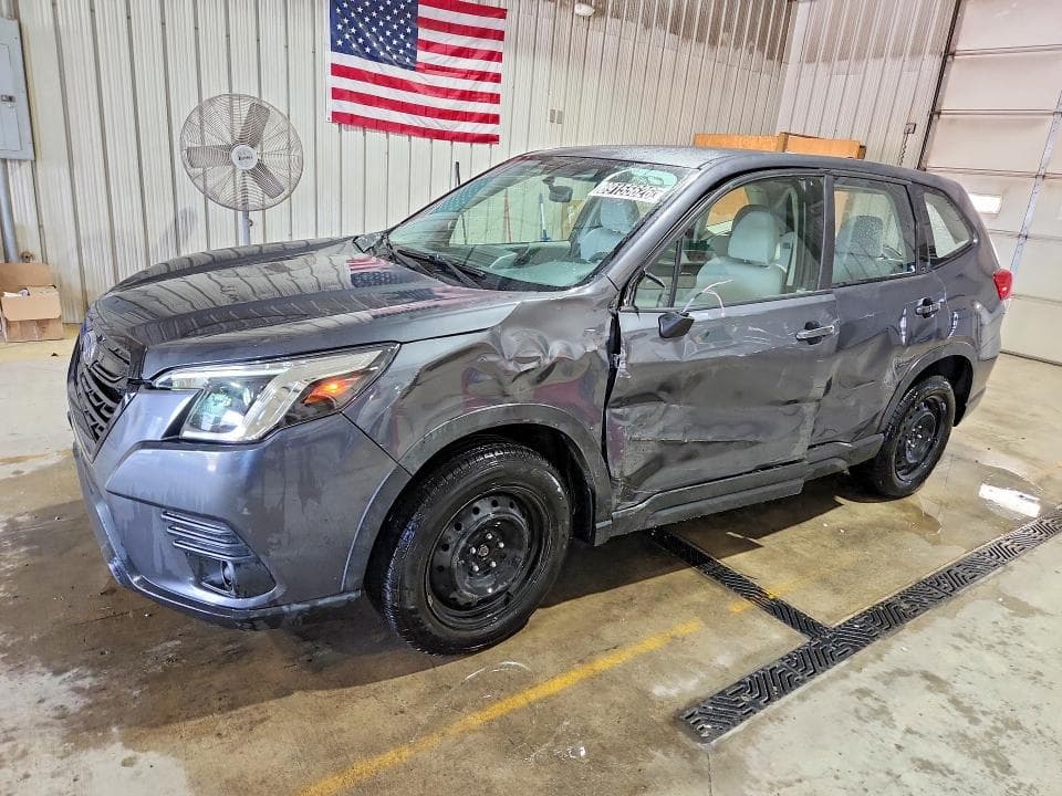 2022 SUBARU FORESTER - 1