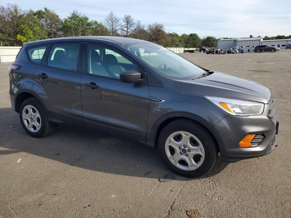 2017 FORD ESCAPE S 4